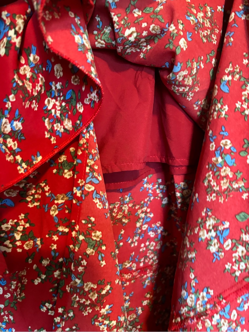 Amazon Red Floral High-Low Ruffle Skirt - Picture 5 of 8